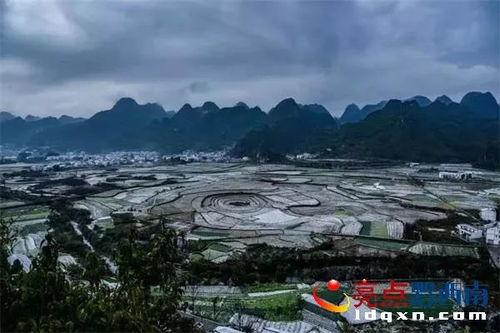 头条图片万峰林雪景,万峰林雪景如诗如画”