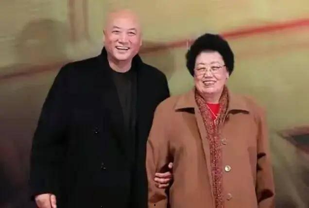 头条号唐僧迟重瑞,揭秘头条号背后的传奇人生