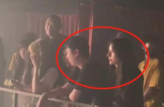 网红吃瓜博雅是谁啊图片,她是如何成为网络红人的？