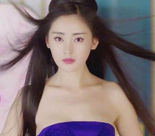 明星A张天爱,璀璨星途，魅力绽放