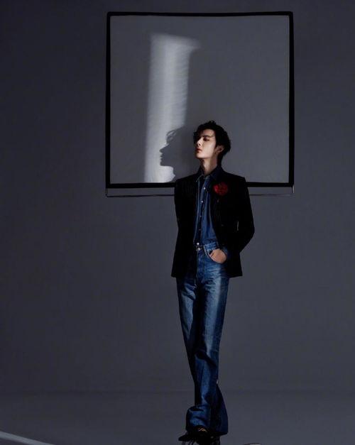 李宏毅娱乐爆料了吗知乎,知乎热议不断