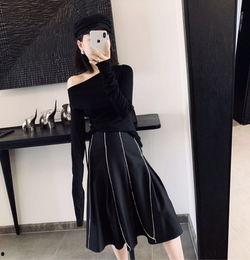 网红薄款西装裙图片