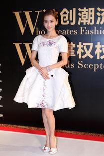 小孩明星的裙子,萌娃们的梦幻裙装盛宴