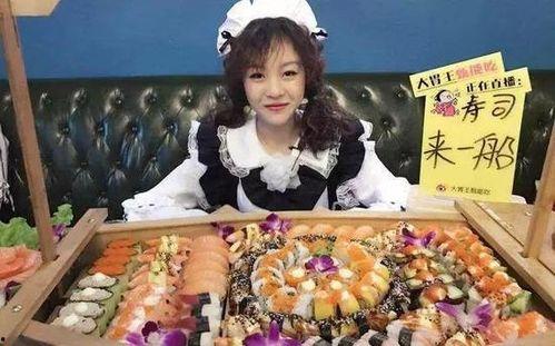 表情夸张吃瓜画,揭秘网络热门表情包背后的故事