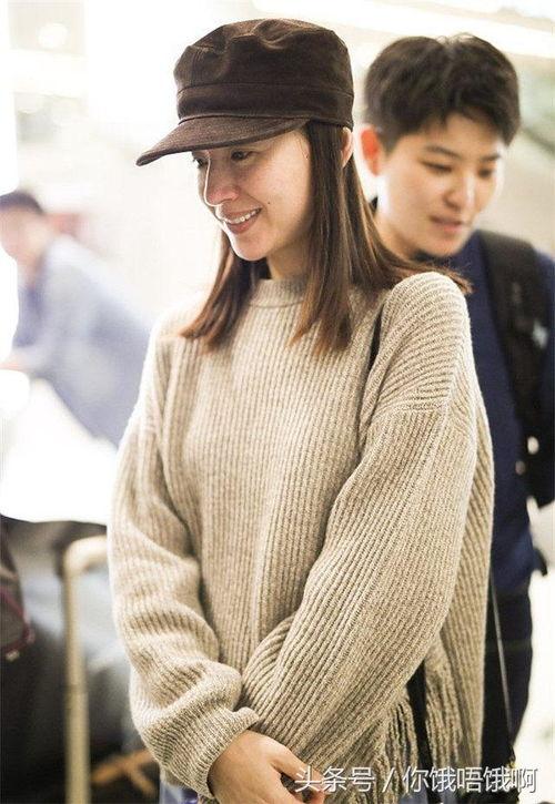 背驼的明星,揭秘他们背后的故事与魅力